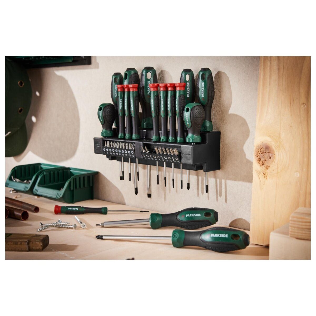 PARKSIDE® Bit- und Schraubendreher-Set mit Wandhalterung, 37-teilig