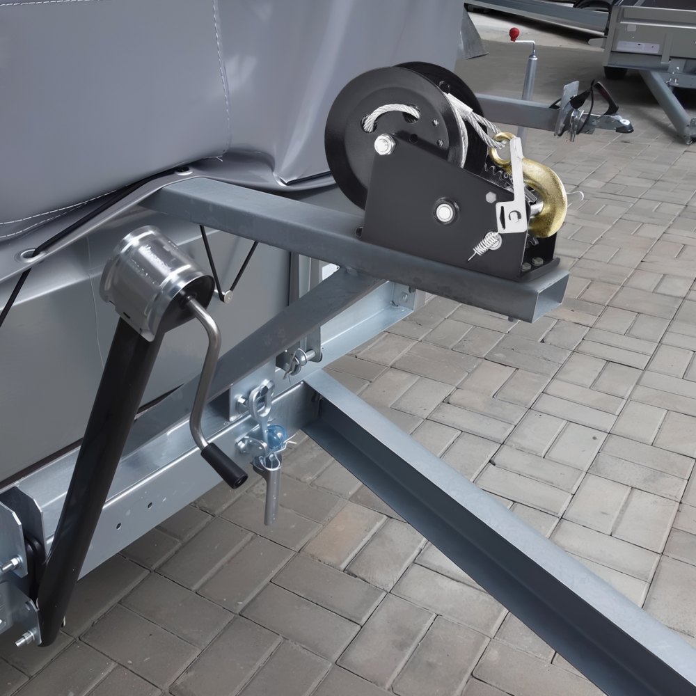 Seilwinde 1587,5kg Handseilwinde 260x147x182mm Bootswinde 2-fach Ratsche/2-Gang Handwinde mit ca. 10m Seilbandwinde mit ergonomischem Griff Handseilwinde für Fahrzeuge und Boote Seilwinde 1587,5kg Handseilwinde 260x147x182mm Bootswinde 2-fach Ratsche/2-Gang Handwinde mit ca. 10m Seilbandwinde mit ergonomischem Griff Handseilwinde für Fahrzeuge und Boote