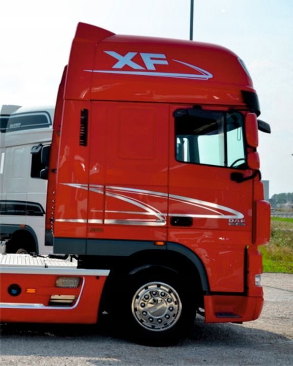 STICKER voertuigopschrift DAF XF 105 95 CHROME