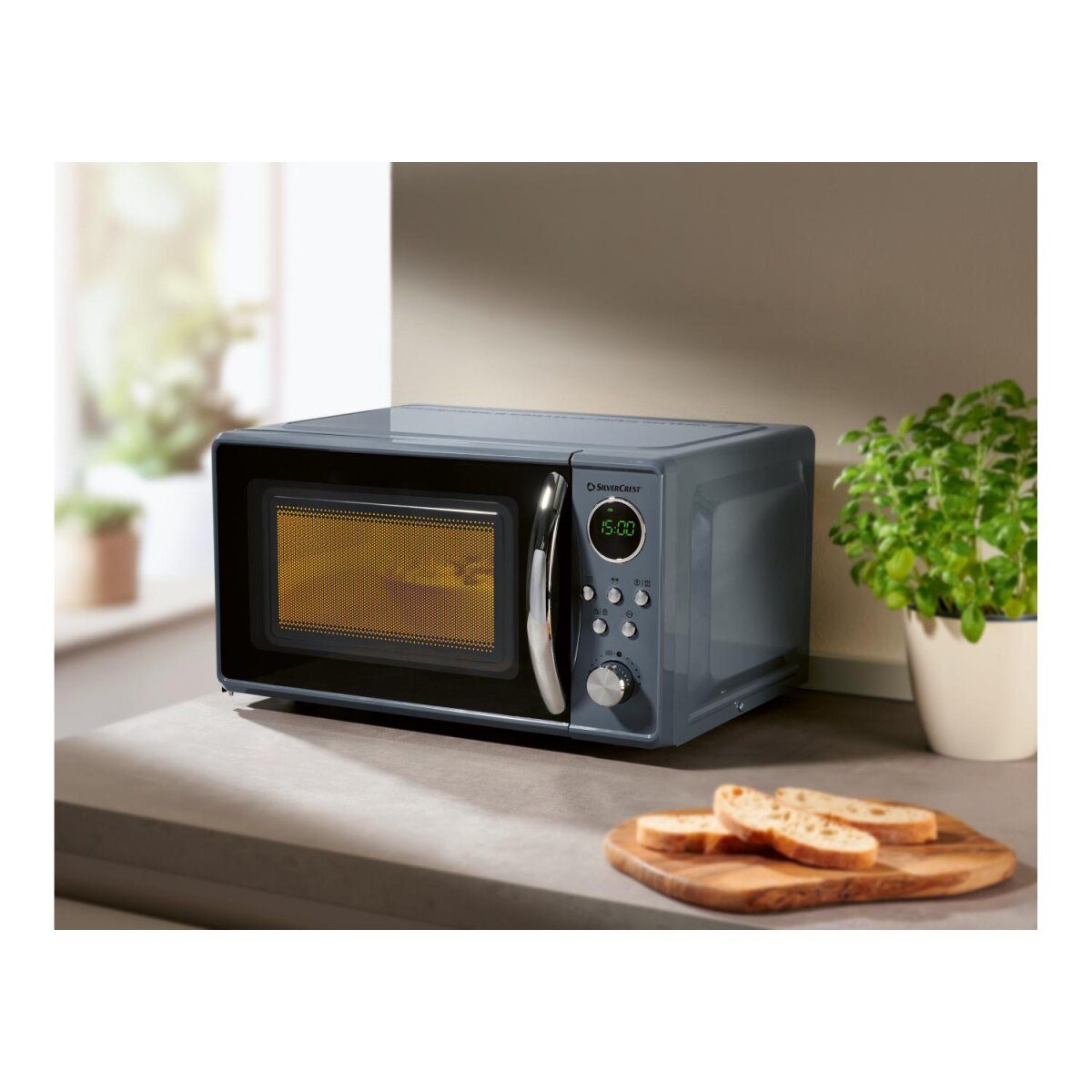 Micro-ondes SILVERCREST® « SMWC 700 D1 », au design rétro, anthracite