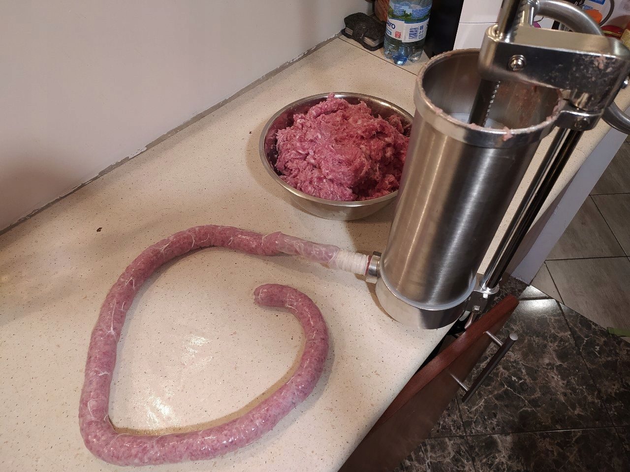 Presse à saucisses, remplisseur de saucisses de boucher, 3KG, robot culinaire, jeu de 4 buses
