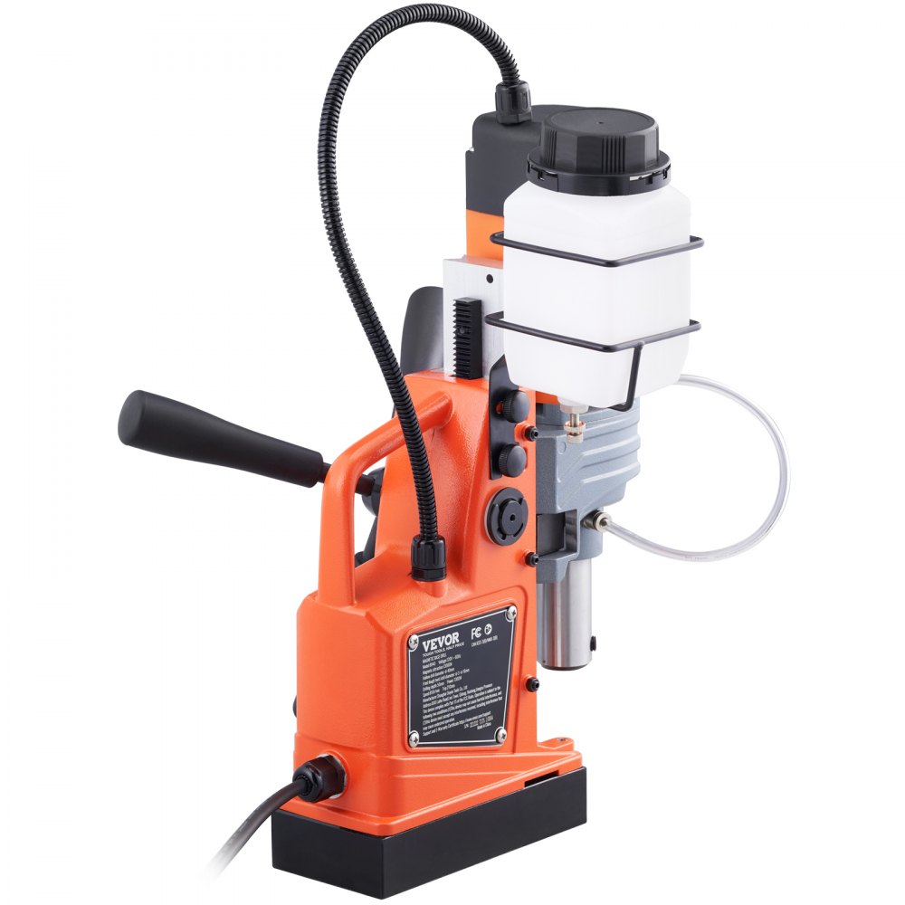 Professionele kernboormachine magneetboormachine 1300 W, kernboormachine magneetboorunit 13000 N 40 mm, 810 rpm magneetkernboorsysteem voor scheepsbouw, bruggenbouw, windenergieopwekking Professionele kernboormachine magneetboormachine 1300 W, kernboormachine magneetboorunit 13000 N 40 mm, 810 rpm magneetkernboorsysteem voor scheepsbouw, bruggenbouw, windenergieopwekking