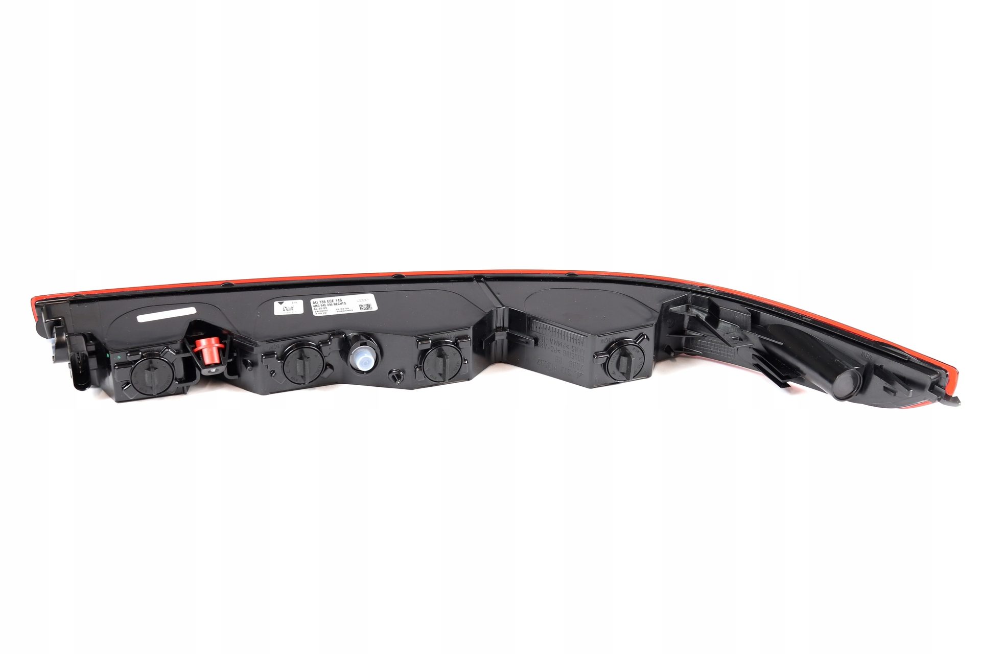 LAMPA TYLNA DOLNA ZDERZAKA PRAWA AUDI Q7 ORYGINAŁ 4M0945096