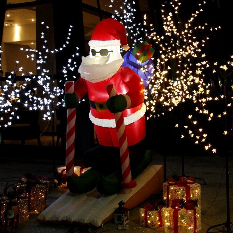 Christmas decoration inflatable Santa Claus skis with lights and accessories