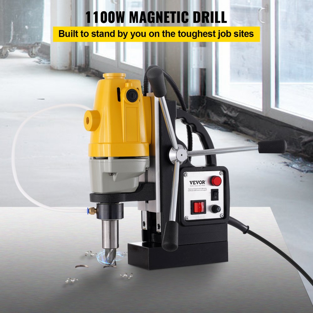 Perceuse magnétique de 1 100 W avec un diamètre de perçage de 40 mm Perceuse magnétique MD40 Système de perceuse magnétique à force magnétique de 12 000 N 670 tr/min avec jeu de 6 fraises annulaires HSS