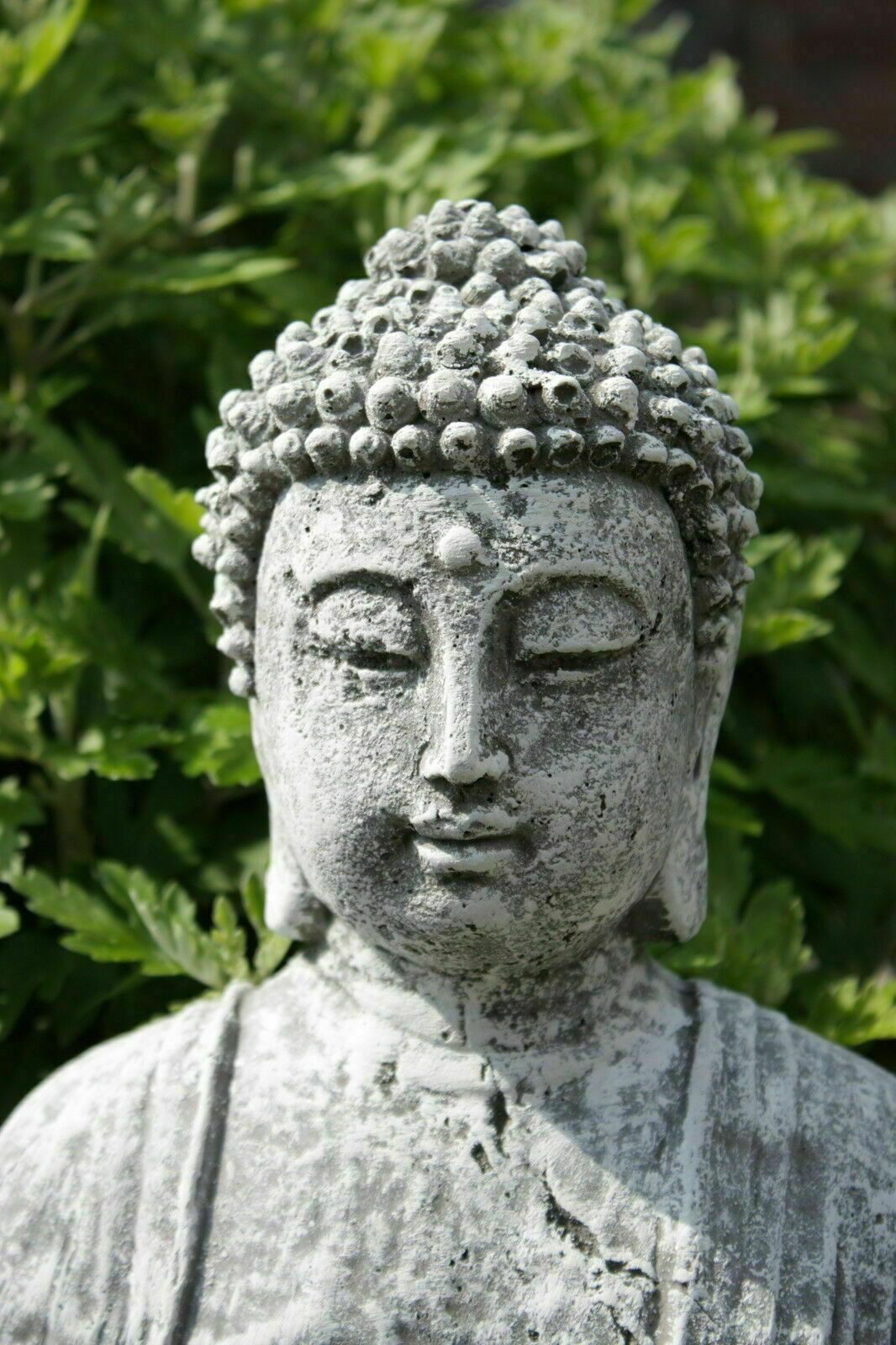 Deko-Steinfigur groß Buddha Shiva. Frostsichere Garten-Deko-Gartenfigur aus Steinguss