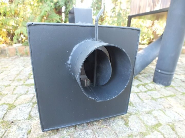 Zestaw wędzarni grillowej Wędzarnia XXXL GARDEN w zestawie składającym się z haków paleniskowych, rur itp. wykonanych z drewna. Ręcznie wykonany projekt 6