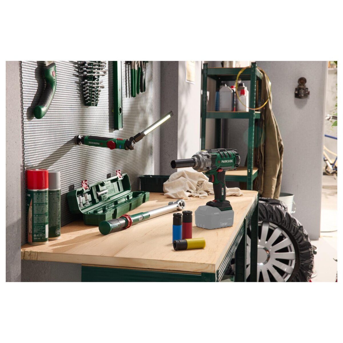 Lampe pliante LED à batterie PARKSIDE® »PSDD 2000 A3«