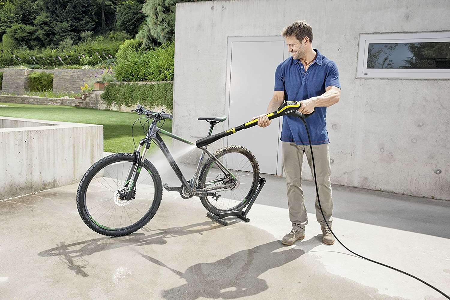 Kärcher high-pressure cleaner K 5 Premium Full Control Plus Home (pressure: 20-145 bar, flow rate: 500 l/h, hose drum, surface cleaner T 350, cleaning agent, 3-in-1 jet lance, Plus Power gun) Kärcher high-pressure cleaner K 5 Premium Full Control Plus Home (pressure: 20-145 bar, flow rate: 500 l/h, hose drum, surface cleaner T 350, cleaning agent, 3-in-1 jet lance, Plus Power gun)