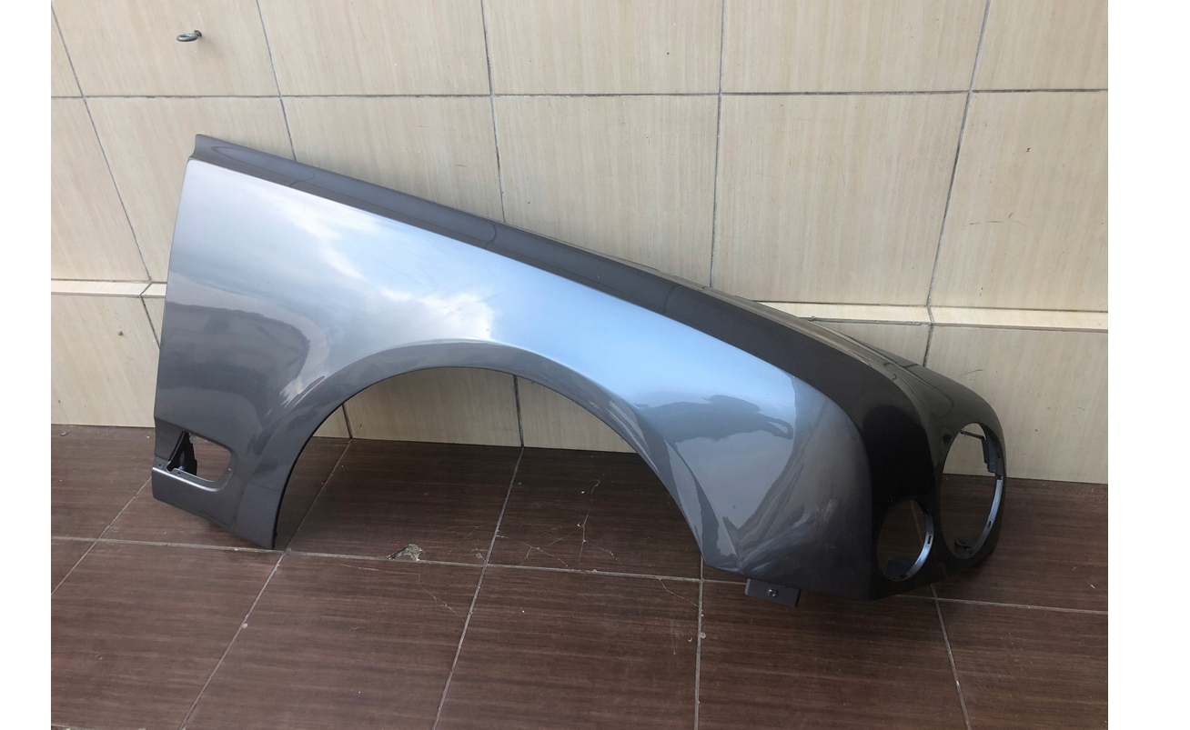 FRONT FENDER RIGHT BENTLEY MULSANNE 3Y0 3Y0821194Y