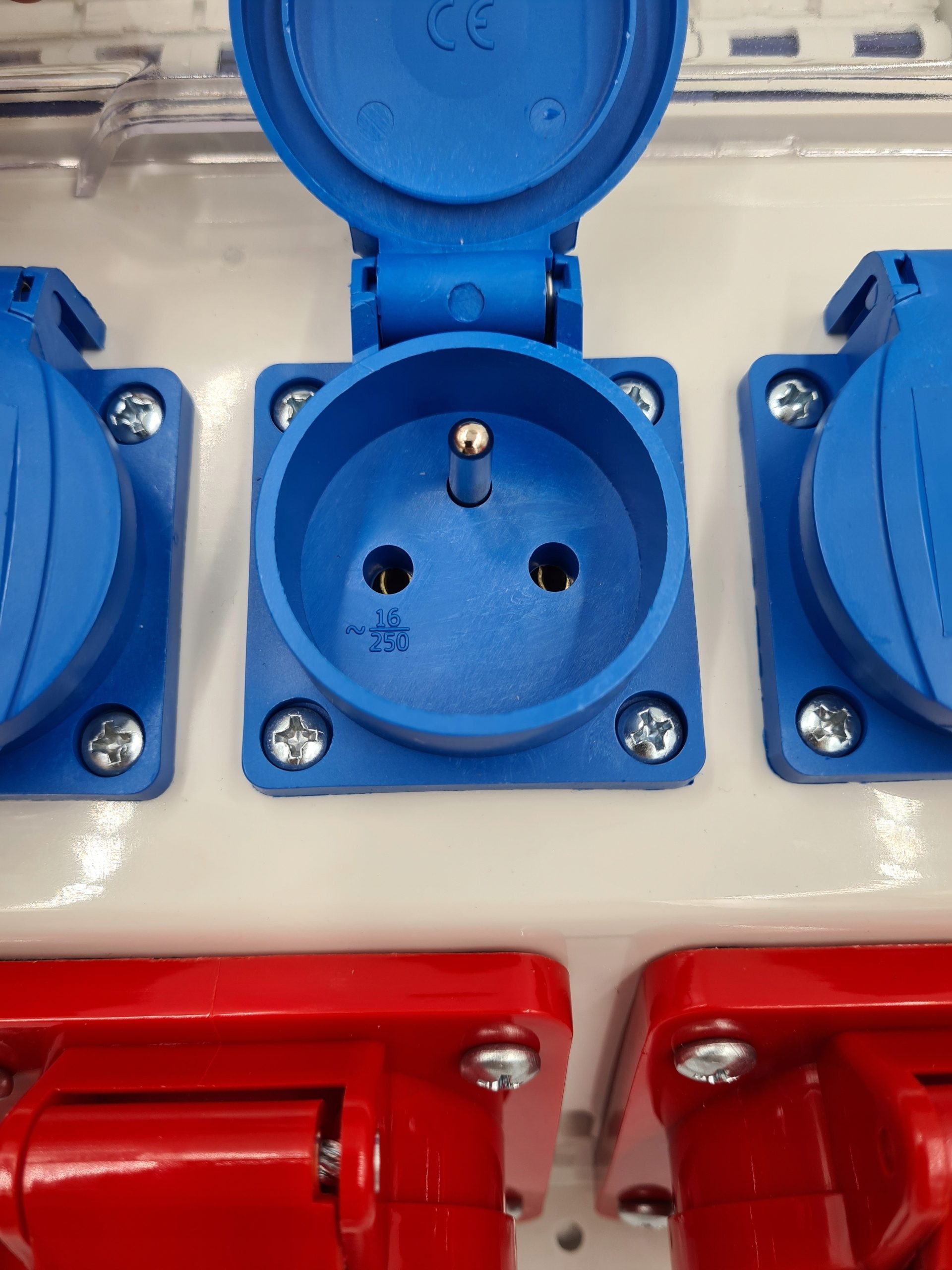 CONSTRUCTION SWITCHGEAR SWITCHGEAR Wall distributor Construction site power Electrical distribution box Construction site mobile Renovation House construction