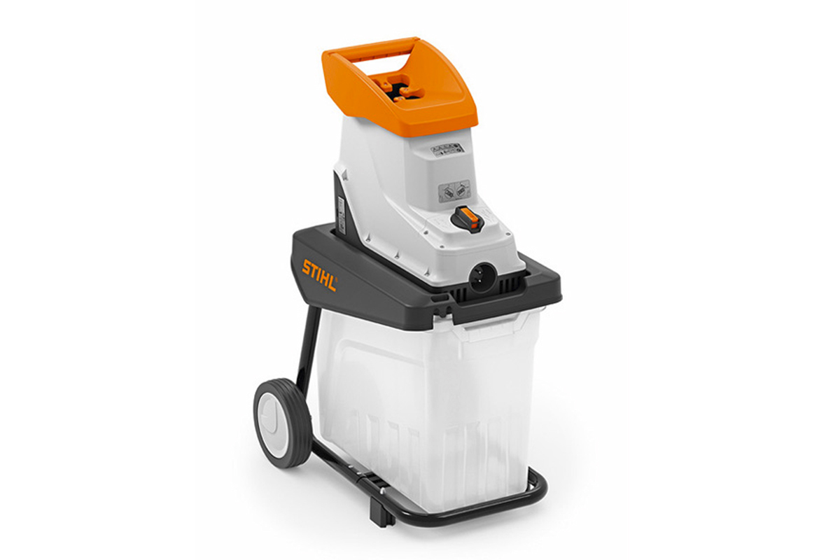 Rozdrabniacz elektryczny Stihl GHE 135 L ze zbiornikiem + profesjonalne rękawice (2,3 kW, 40 obr./min) Rozdrabniacz elektryczny Stihl GHE 135 L ze zbiornikiem + profesjonalne rękawice (2,3 kW, 40 obr./min)