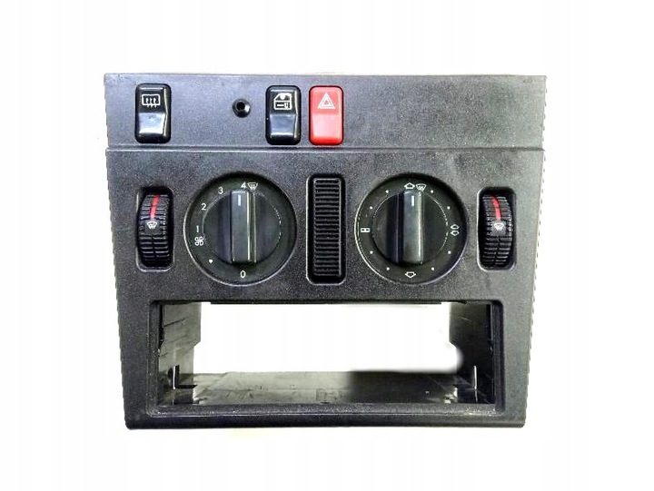 Oldtimer-Panel-Lüftung Mercedes-Benz C-Klasse I W202 1,8 B