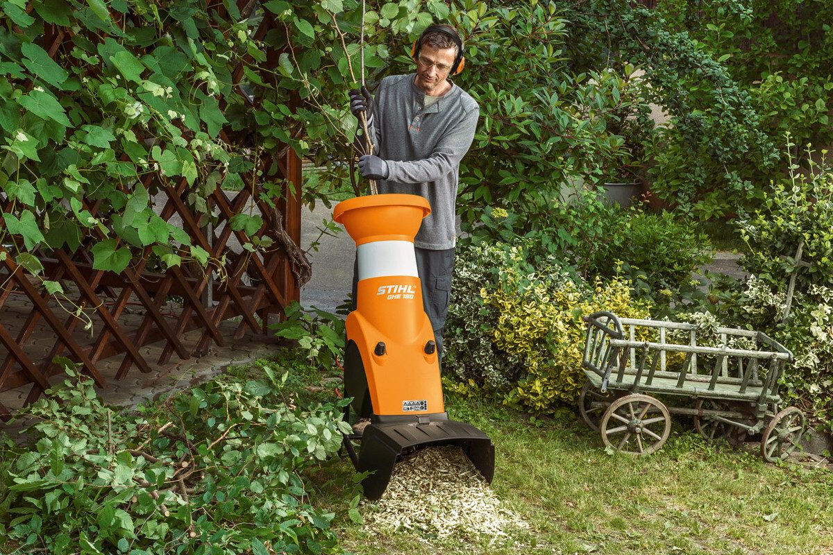 Stihl GHE 150L Elektro-Gartenhäcksler Häcksler (2500W)