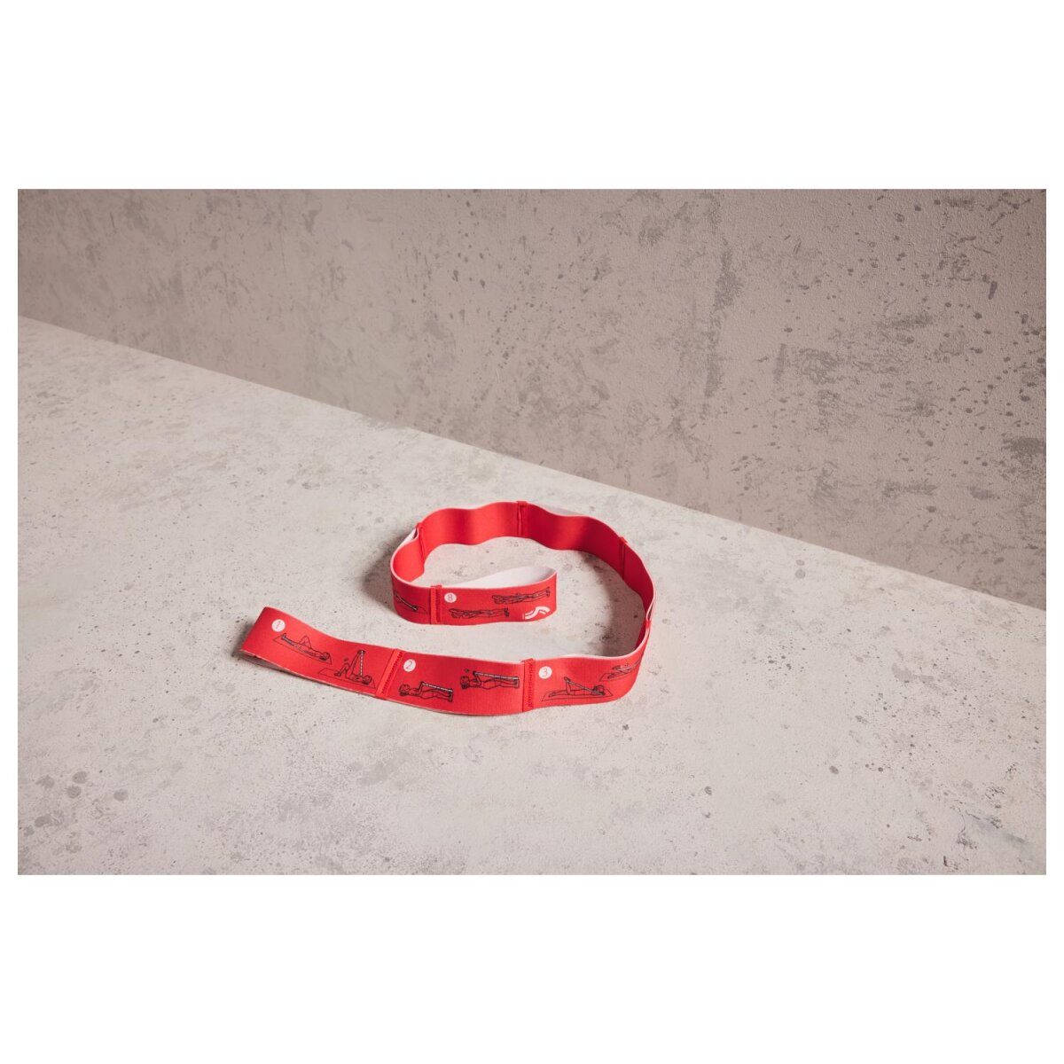 Stretch band / ankle weights 0.5 kg set of 2 / mini bands set of 3 / loop band / push-up handles set of 2 / hand trainer