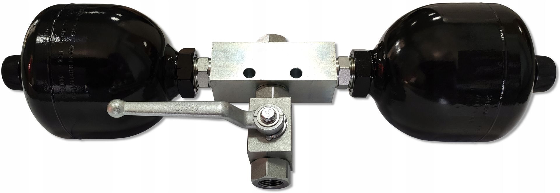 Akumulator hydrauliczny komplet podwójny PODWÓJNY AKUMULATOR HYDROA 0,75 L G1/2 maszyny rolnicze maszyny budowlane Akumulator hydrauliczny komplet podwójny PODWÓJNY AKUMULATOR HYDROA 0,75 L G1/2 maszyny rolnicze maszyny budowlane