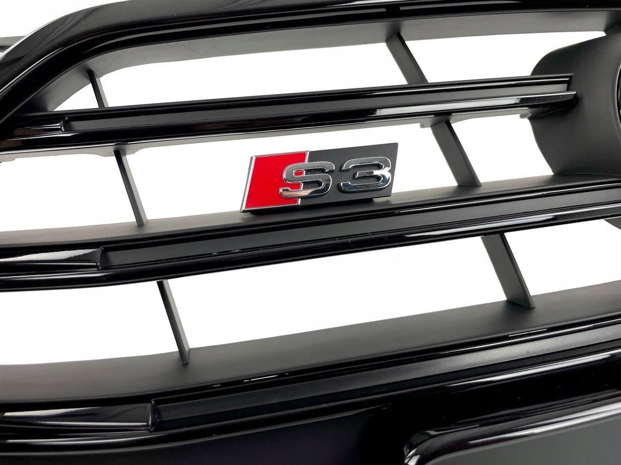 GRILL AUDI S3 8V 2016-2020 GRILL 8V3853651AC