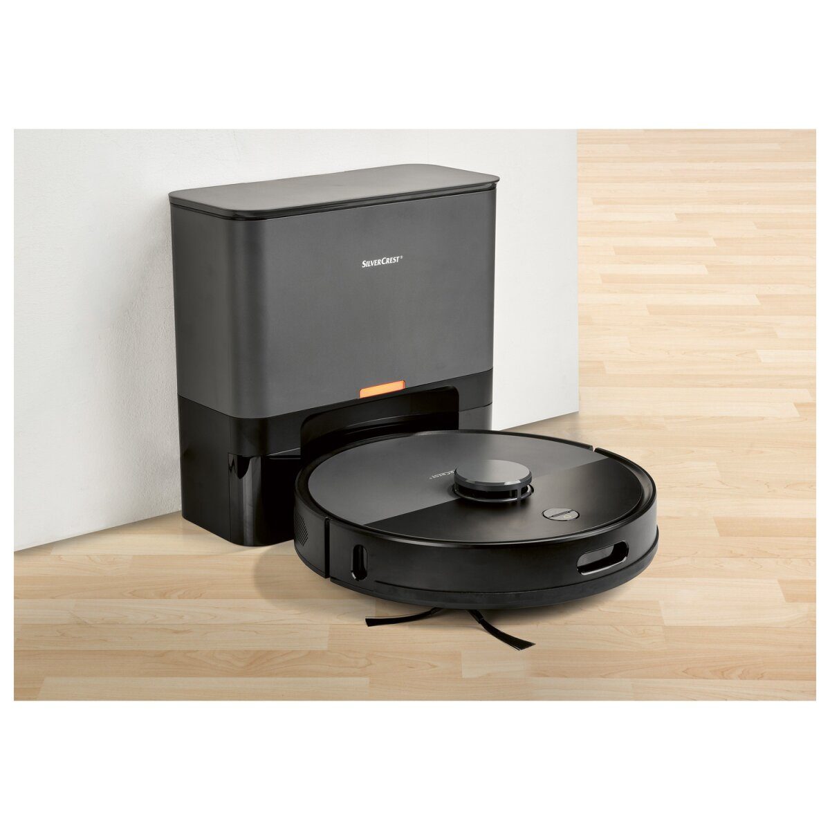 SILVERCREST® vacuum robot with suction station “SSR AA1”, with smart control good