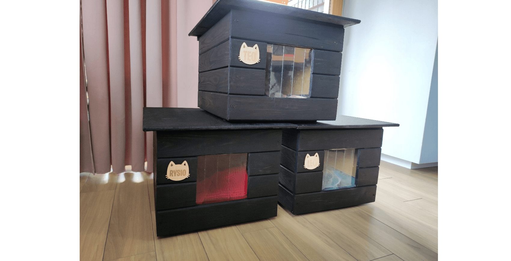 Handmade kit cat house weatherproof with name plate