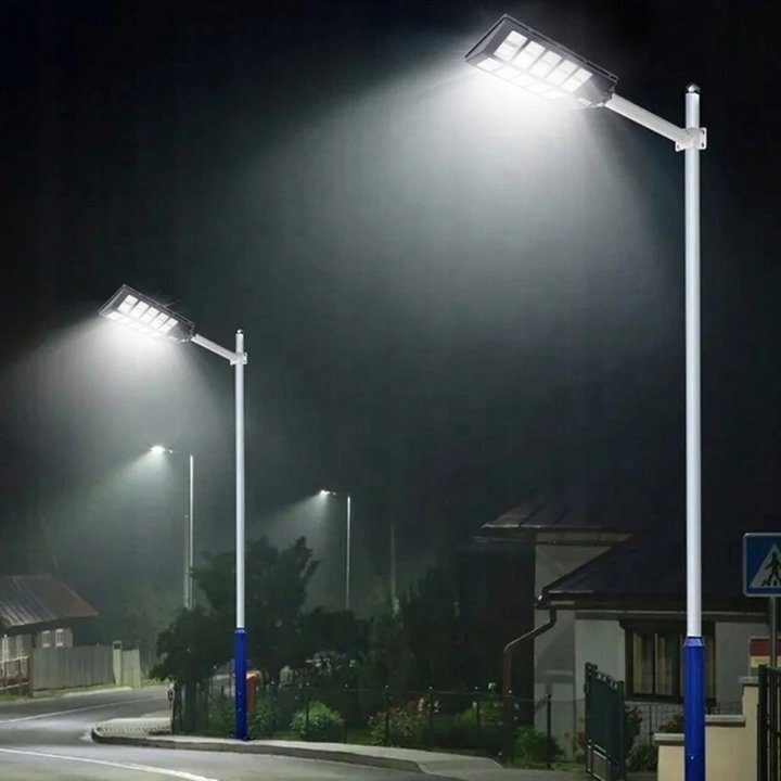 STRASSENLEUCHTE 400W SOLARLAMPE + PANEL + FERNBEDIENUNG