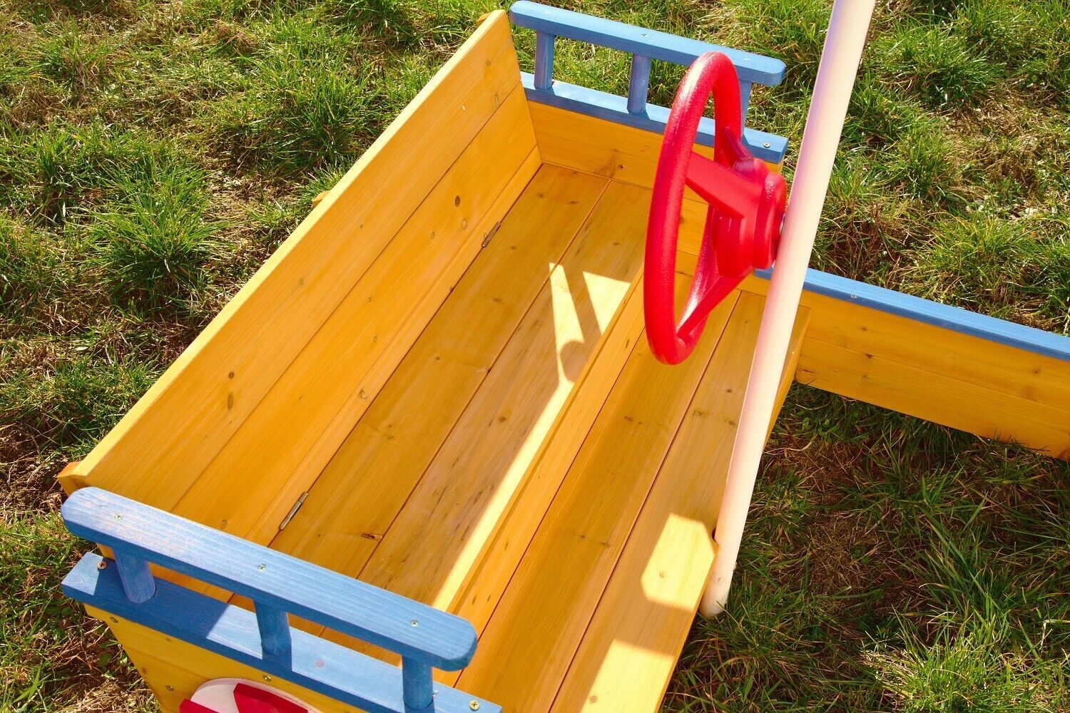 Bac à sable en bois pour bateau pirate avec cachette secrète Bac à sable en bois