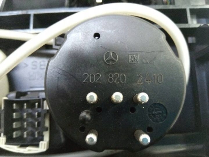 Oldtimer-Panel-Lüftung Mercedes-Benz C-Klasse I W202 1,8 B