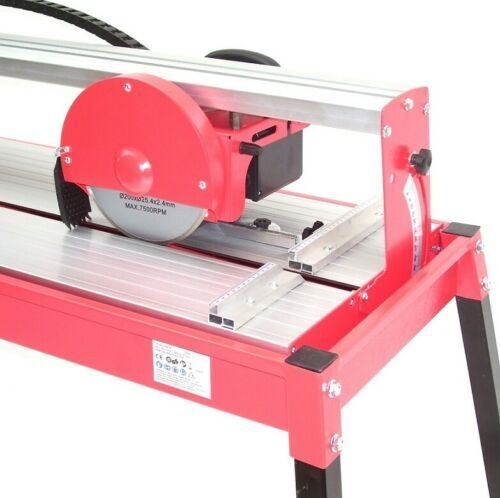 Radial-Fliesenschneider-Nassschneidetisch
