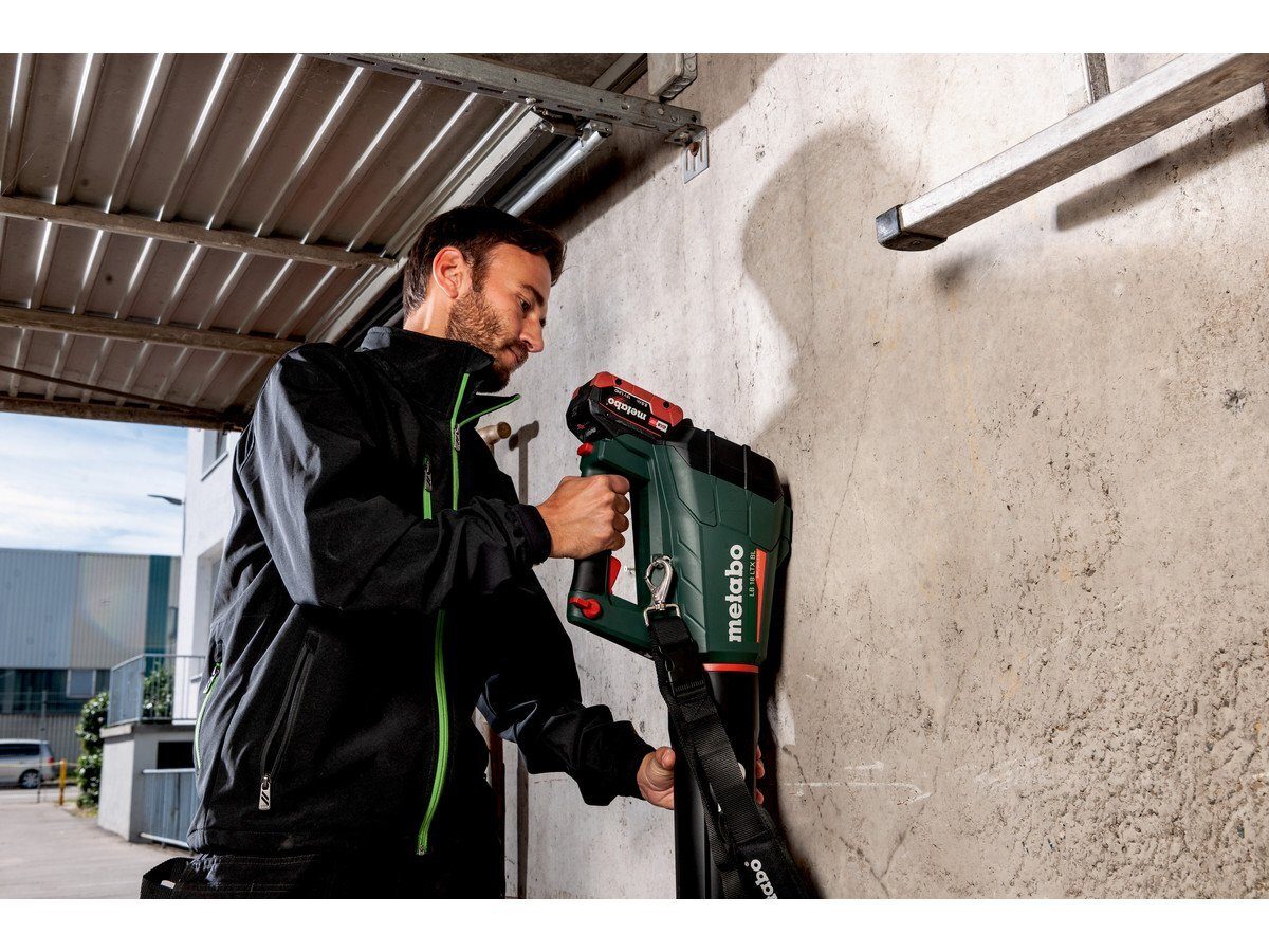 #TAGESDEAL# Metabo Akku-Laubbläser LB 18 LTX BL 18V, 150 km/h Luftgeschwindigkeit, bürstenlos (inkl. Tragegurt, gummierter Griff, Akkus und Ladegerät)