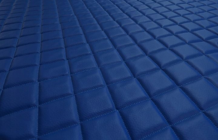 POLSTERUNG AUS GESTEPPTEM ECO-LEDER 10 MM Blau