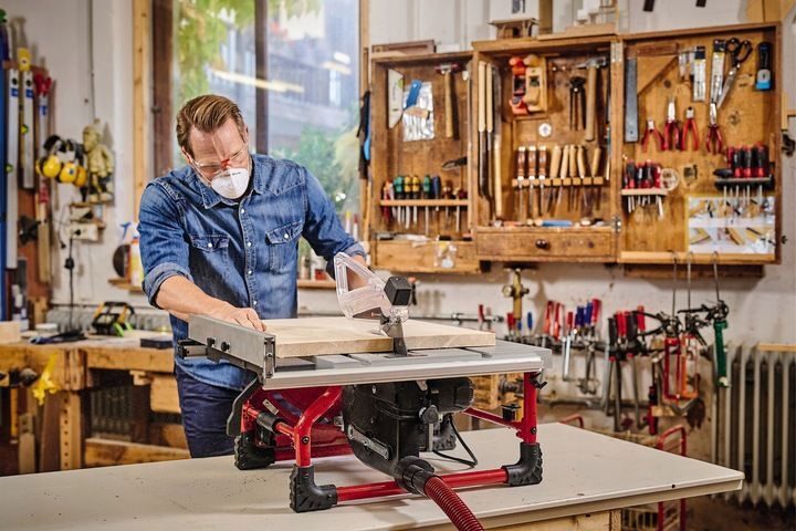 Einhell Tischkreissäge TE-TS 254 T (2.000 Watt, Sanftanlauf, Alu-Haupttisch, Tischverlängerung, Parallelanschlag, Winkelanschlag, Überlastschalter, Spaltkeilverstellung