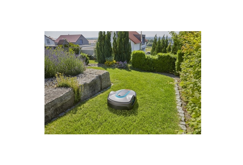 Gardena SILENO life: Mähroboter für Rasenflächen bis 750 m², Bluetooth-App bedienbar, Easy-Passage-Funktion, mit 57 db(A) sehr leise, Steigungen bis zu 35 Prozent, mäht bei jedem Wetter (15101-20)