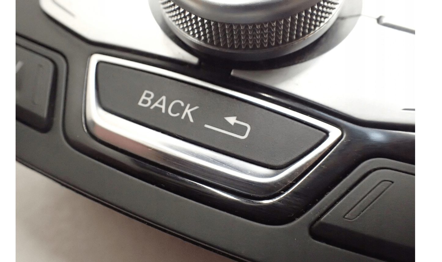 Audi A6 C7 4G Radiosteuerung 4G1919610F MMI Bedienfeld Navigation